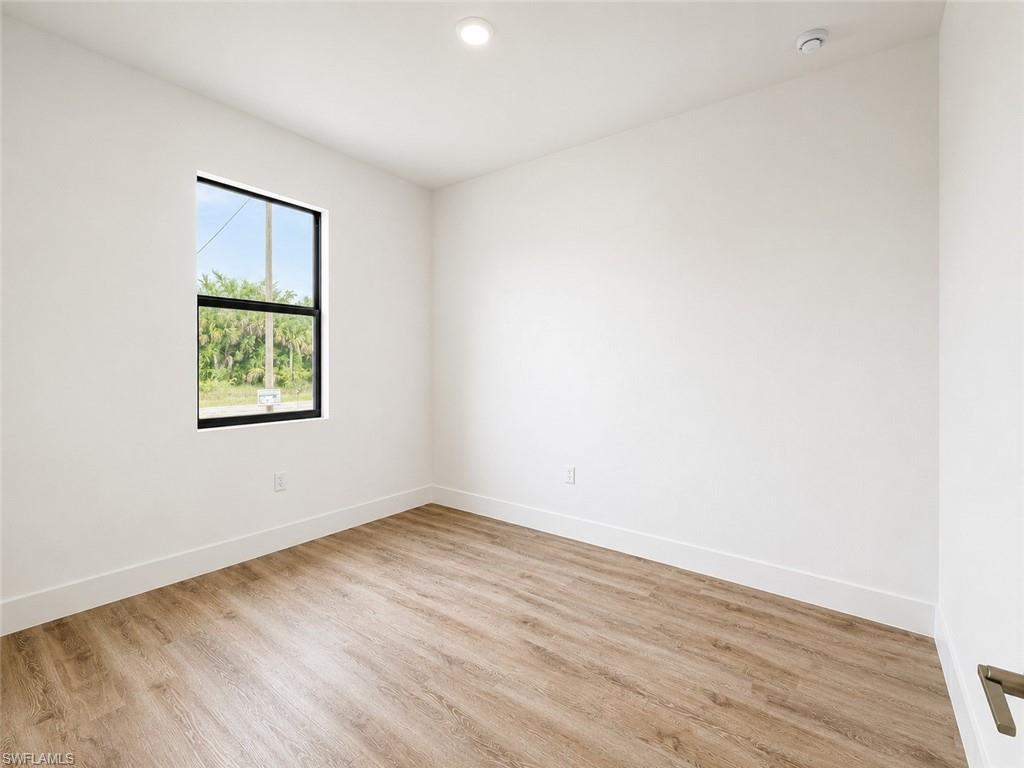 1258 MILWAUKEE BLVD photo 9