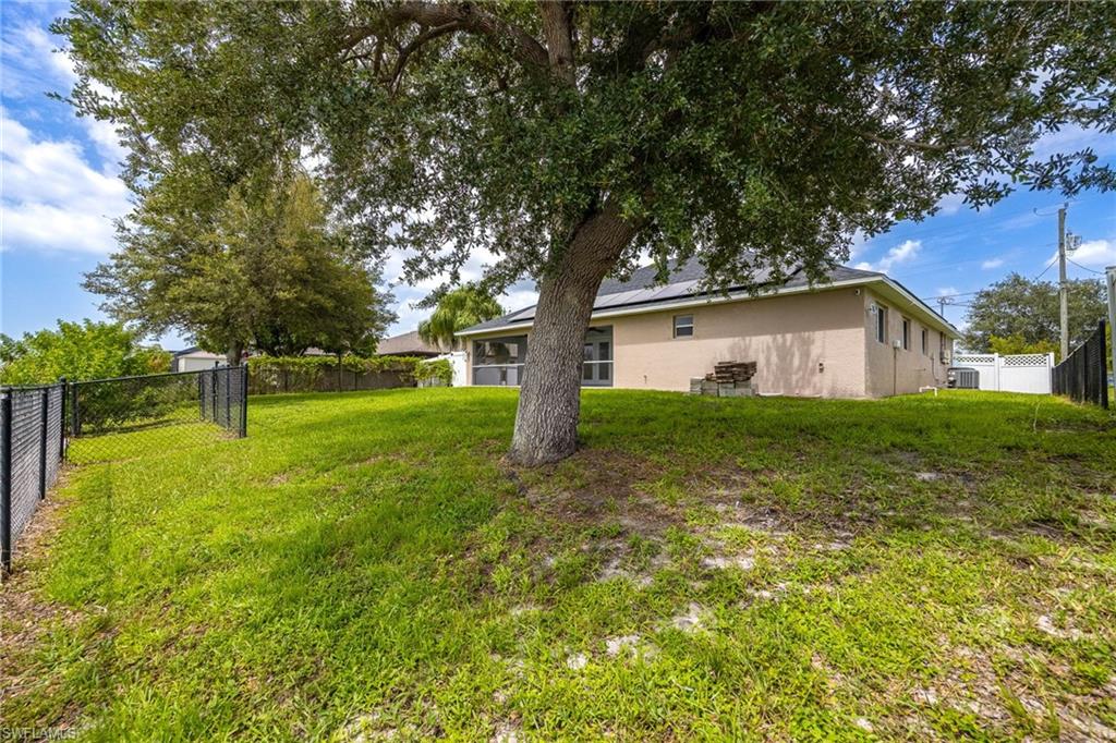 1418 SW 11th PL photo 33