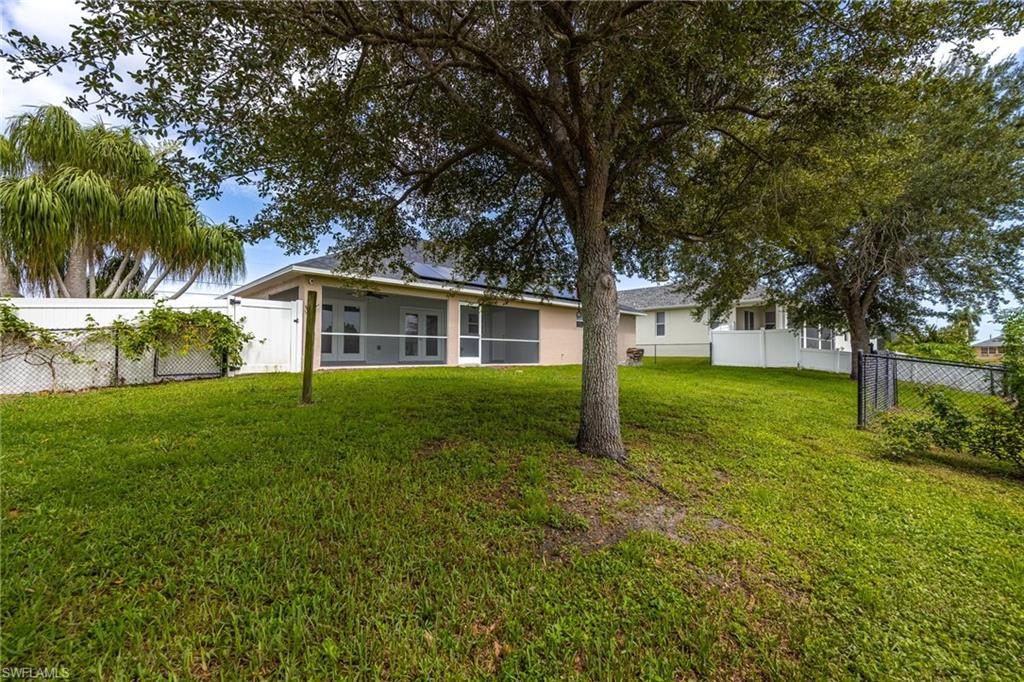 1418 SW 11th PL photo 37