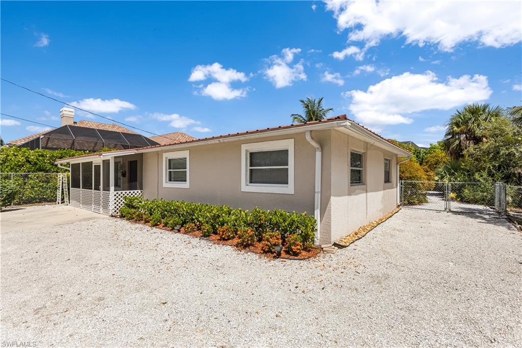 2191 Thomasson DR photo 13