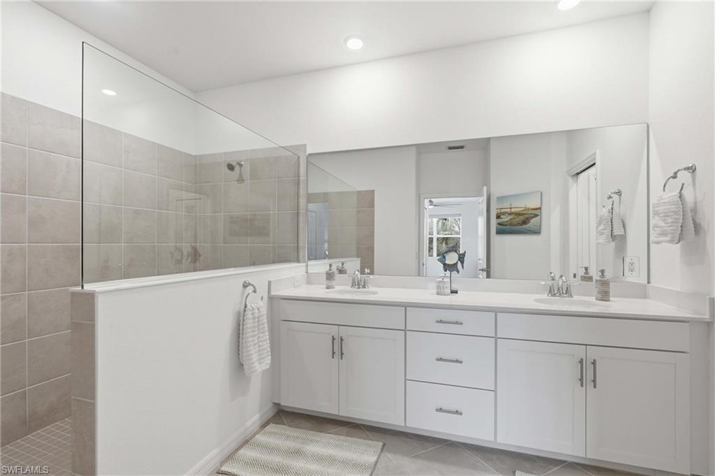 14827 Birchwood CT 6122 photo 16