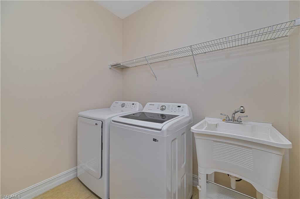 3899 Eldon ST photo 24