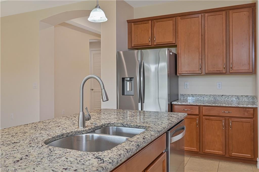 3899 Eldon ST photo 15