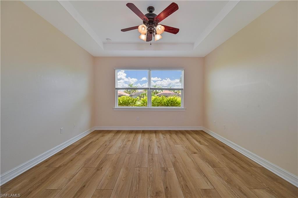 3899 Eldon ST photo 21