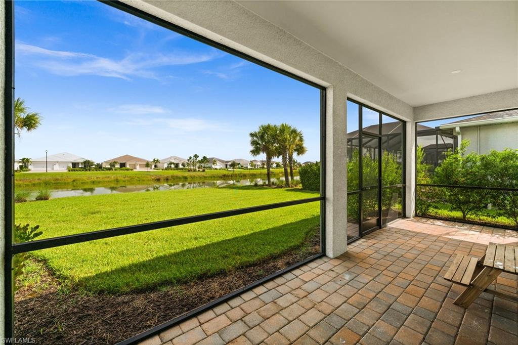 42364 Edgewater DR photo 37