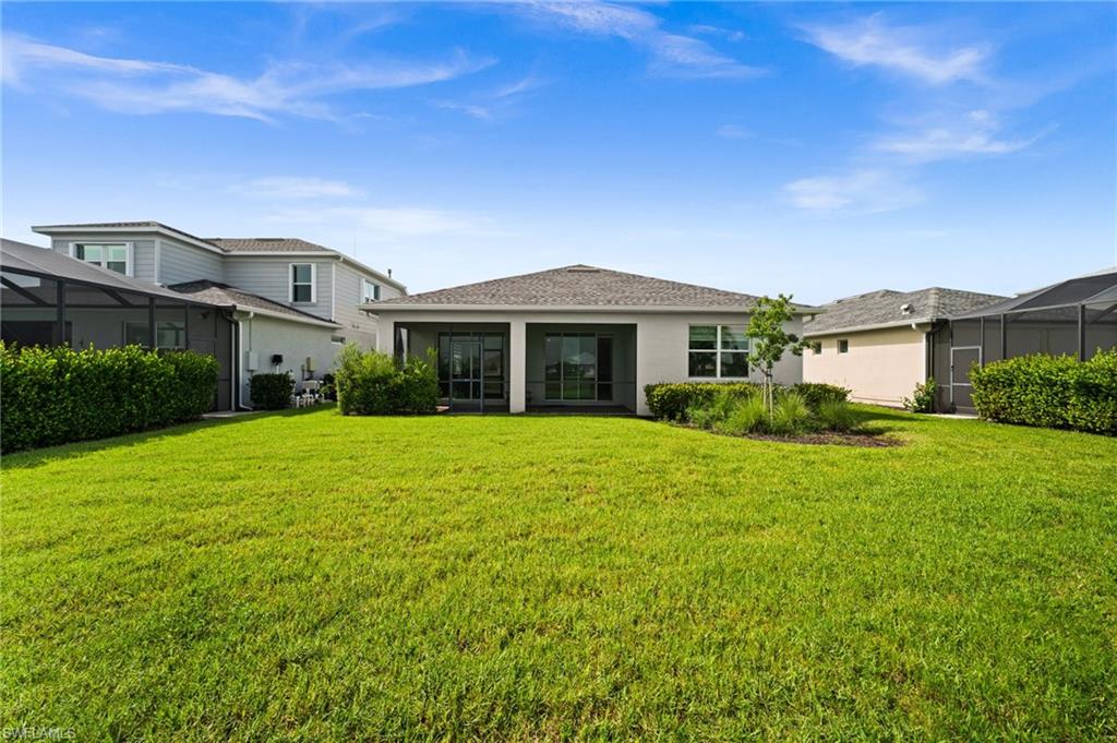 42364 Edgewater DR photo 35