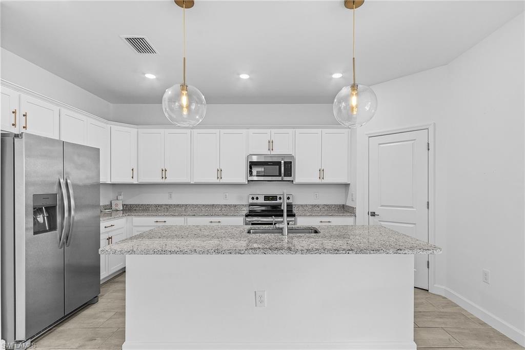 11151 Timber Creek DR E photo 11