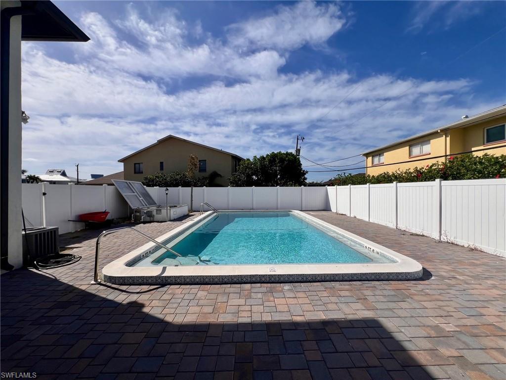 Community pool