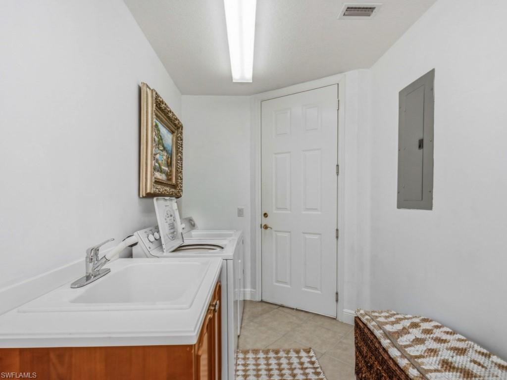 9255 Museo CIR 103 photo 16