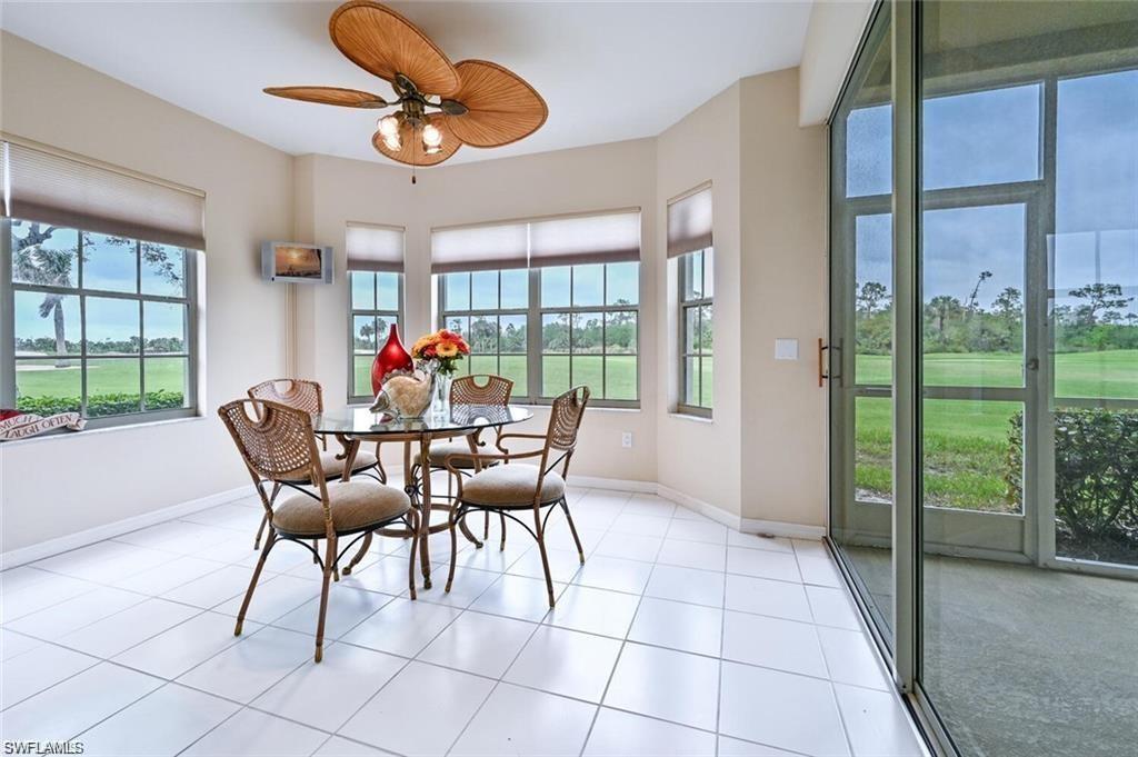 breakfast nook with fabulous views