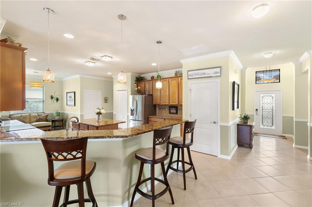 3934 Sapphire WAY