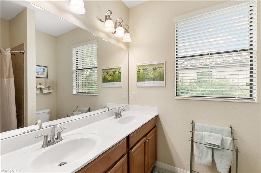 3934 Sapphire WAY photo 20