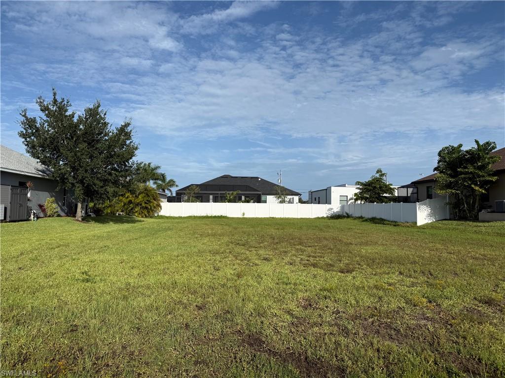 118 SW 37th AVE