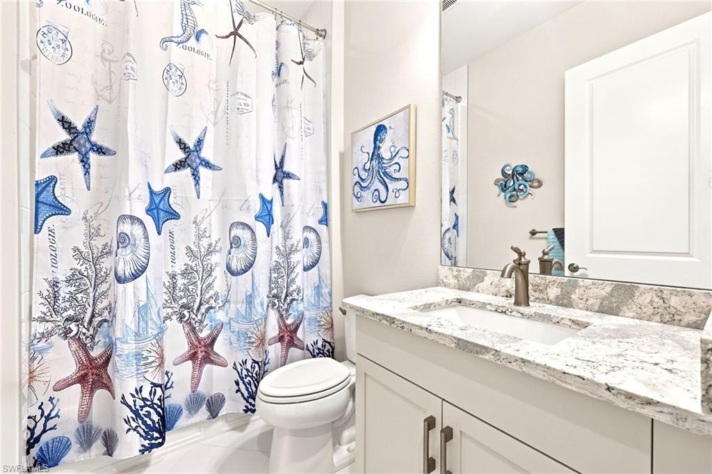 Guest bathroom.