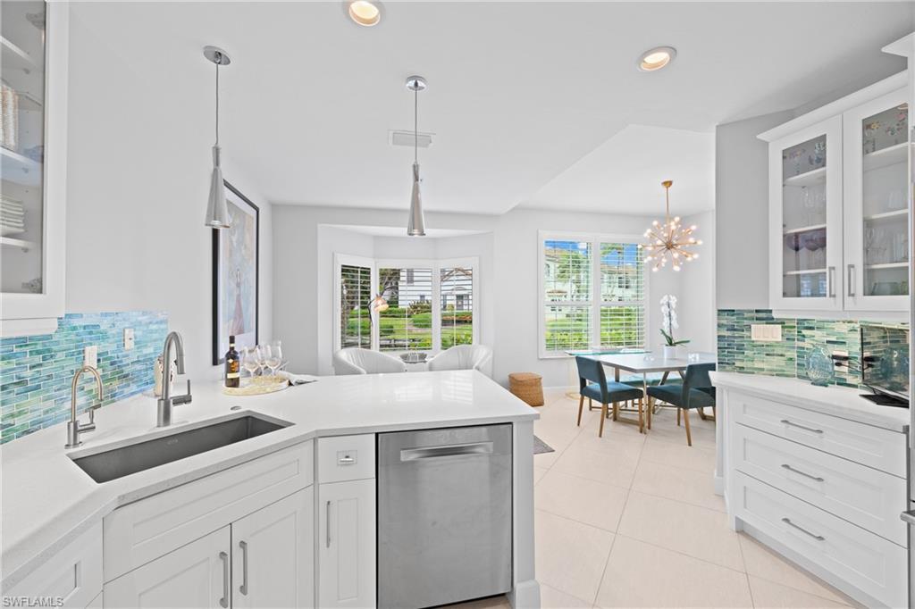 142 Colonade CIR 701 photo 13