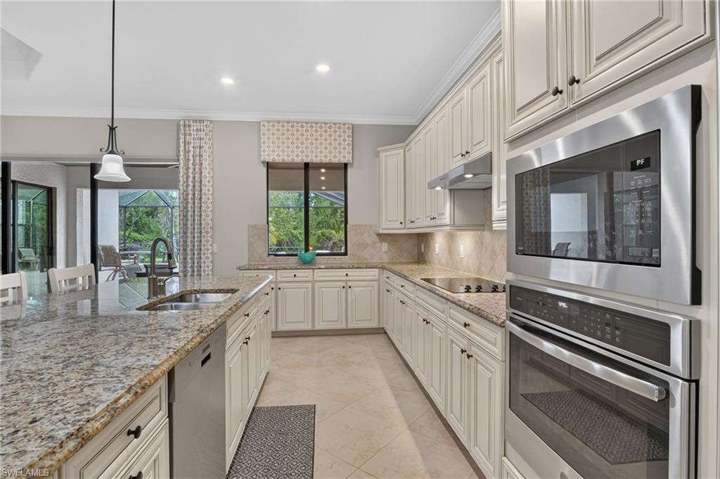 12695 Kinross LN photo 9