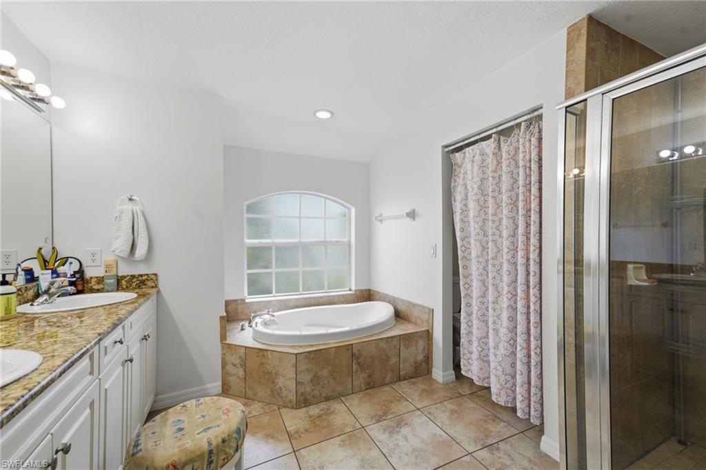 3418 Oasis BLVD photo 16