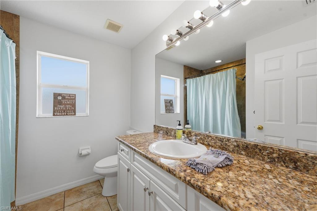 3418 Oasis BLVD photo 19