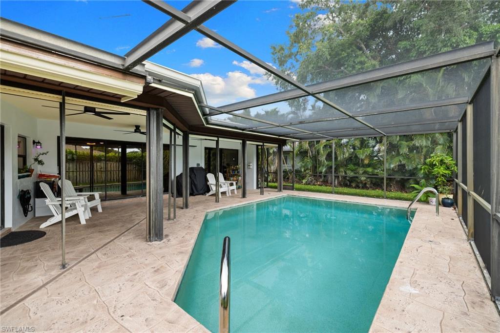 433 Golfview DR photo 7