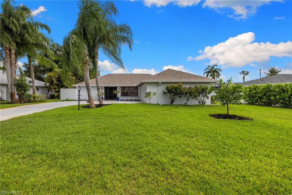 433 Golfview DR