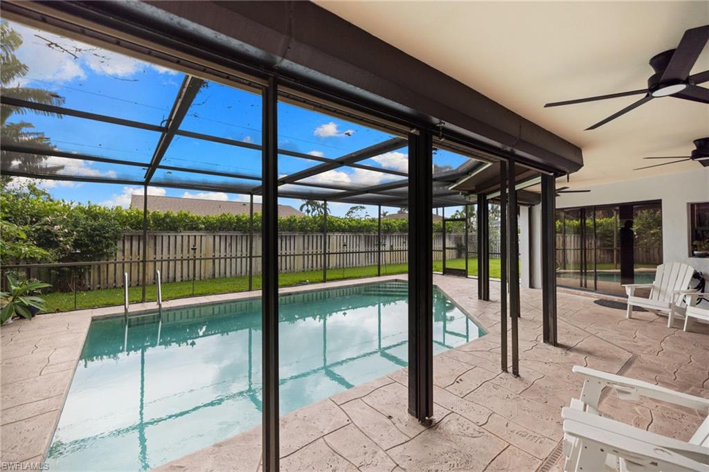 433 Golfview DR photo 10