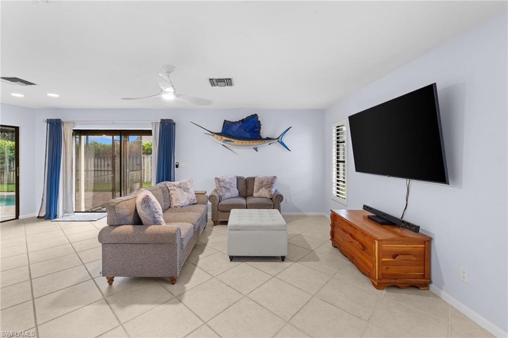 433 Golfview DR photo 45