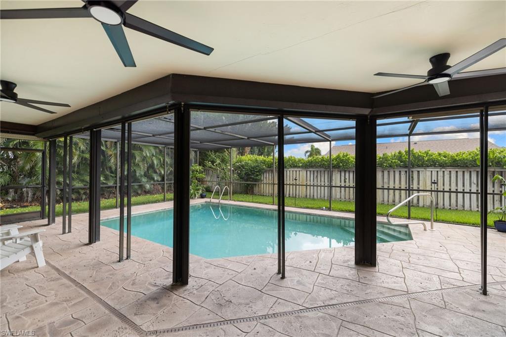 433 Golfview DR photo 11
