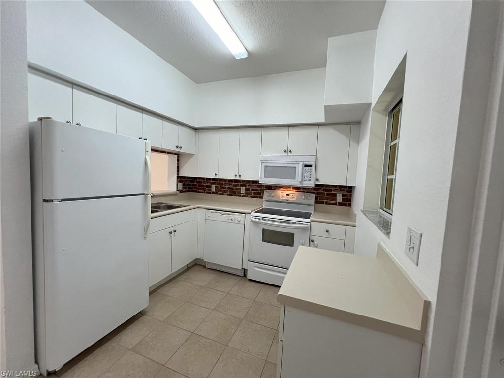 8407 Bernwood Cove LOOP 508 photo 13