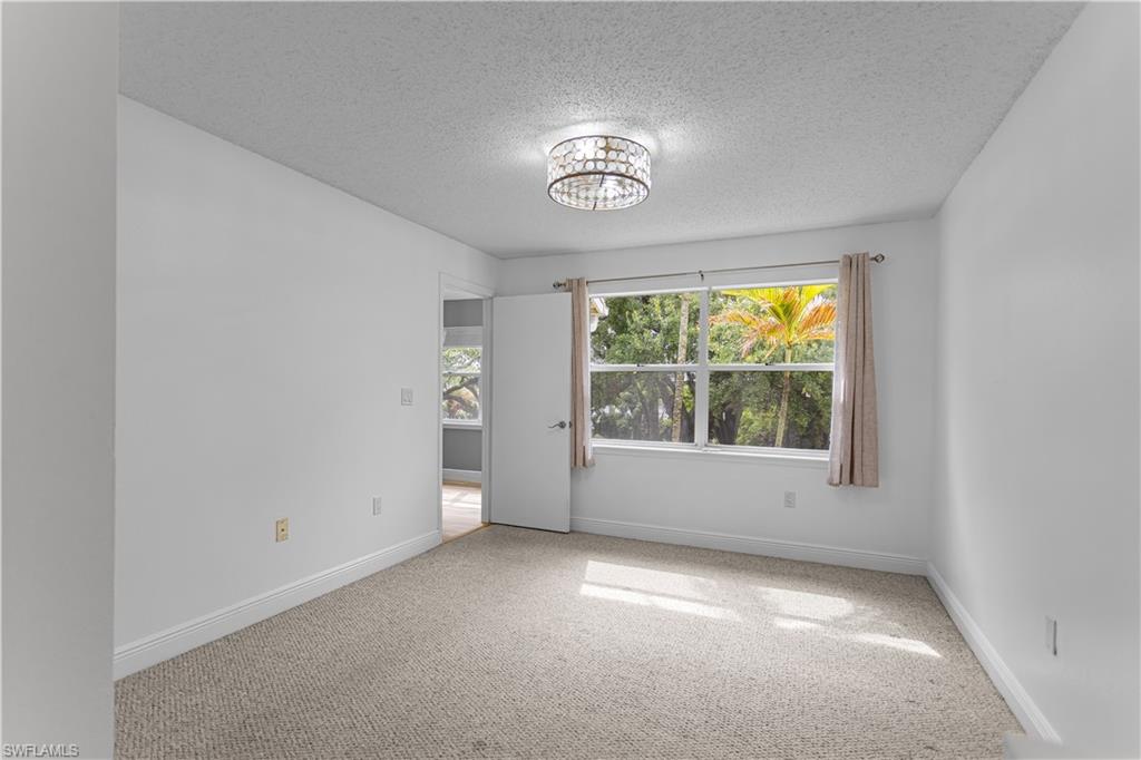 12561 Equestrian CIR 816 photo 17