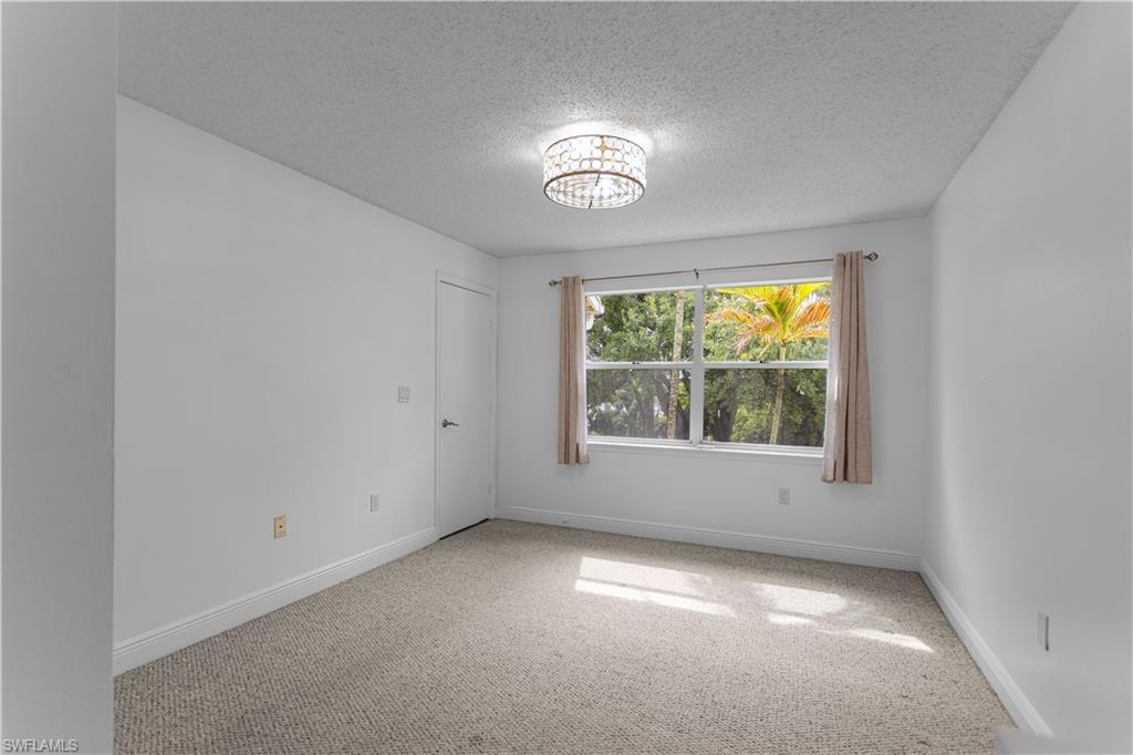 12561 Equestrian CIR 816 photo 18