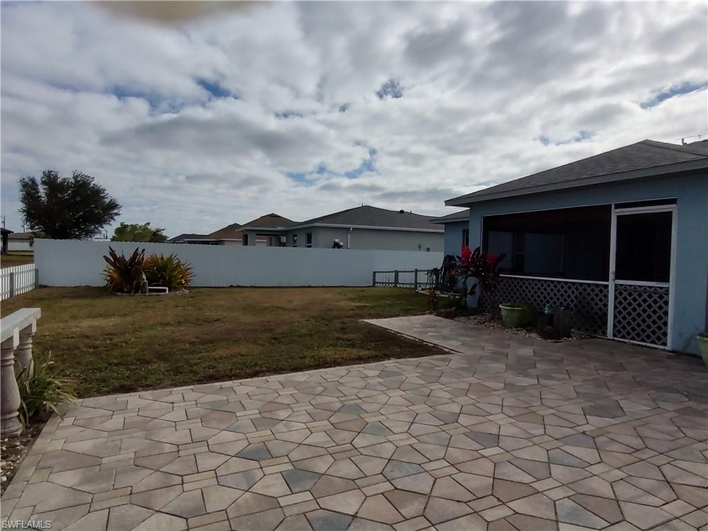 1409 NW 9th TER photo 23