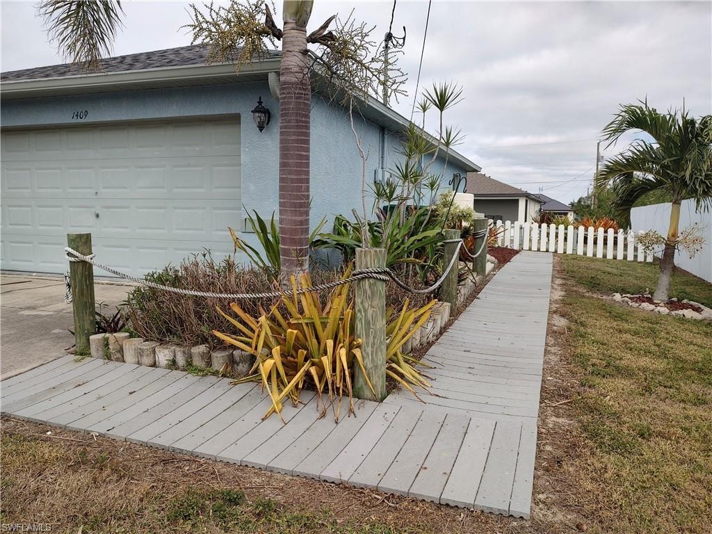 1409 NW 9th TER