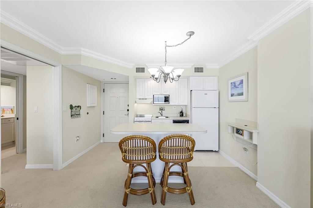 8771 Estero BLVD 807 photo 21