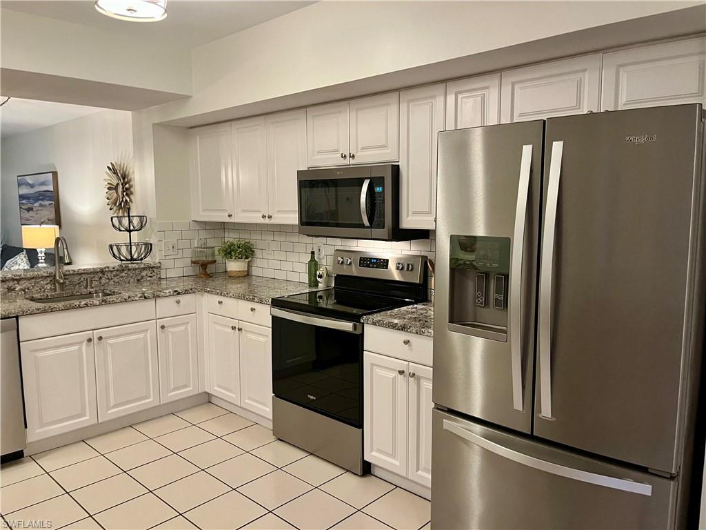 4950 Deerfield WAY 102 photo 6