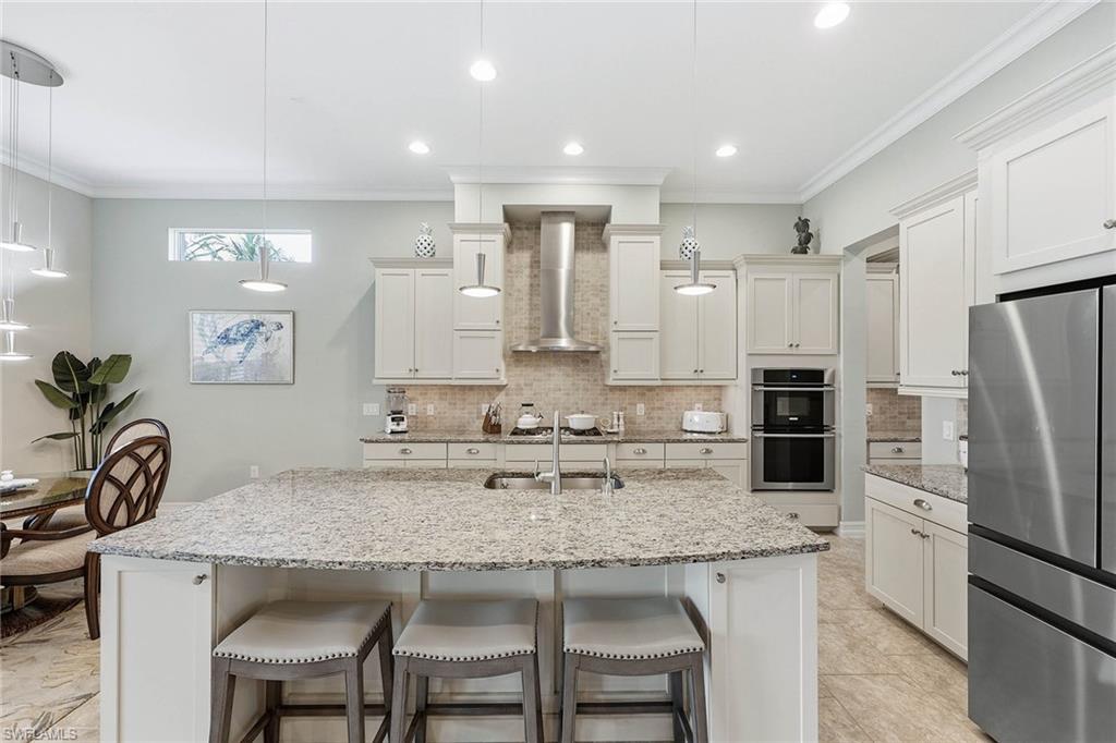 Kitchen with Large Island and seating/eat in kitchen