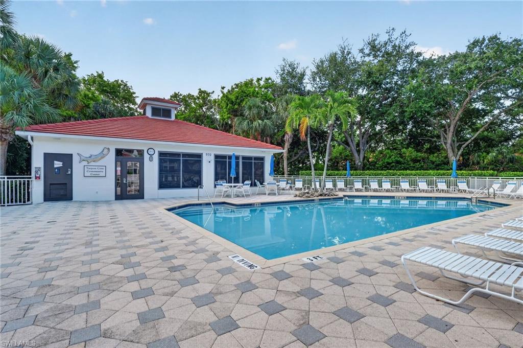 975 Tarpon Cove DR 103 photo 36