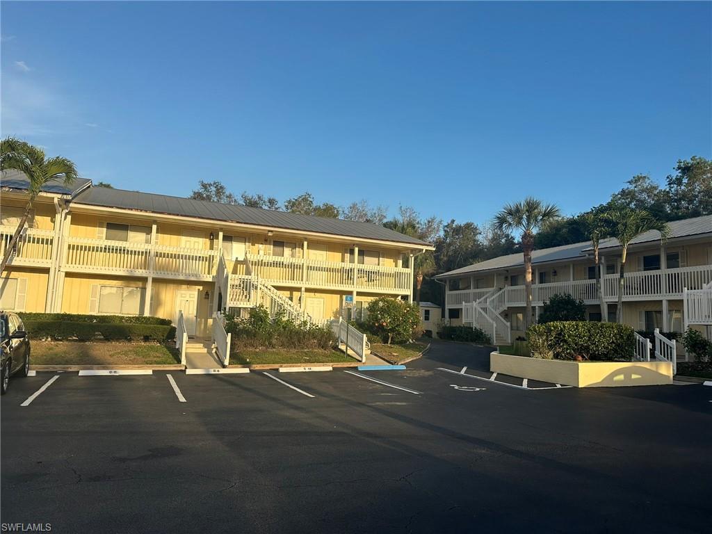 4621 Bayshore DR Q6
