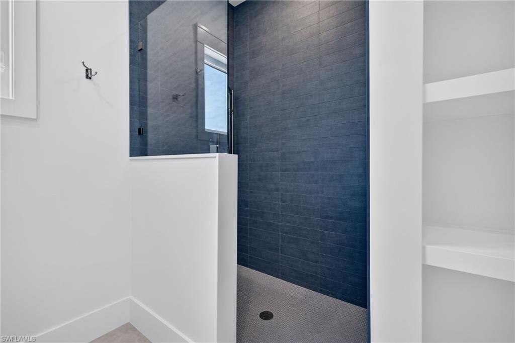 11516 Andy Rosse LN photo 34