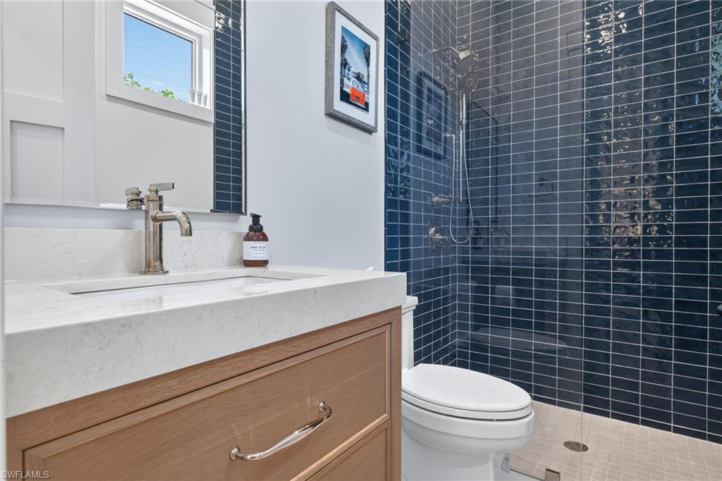 11516 Andy Rosse LN photo 32