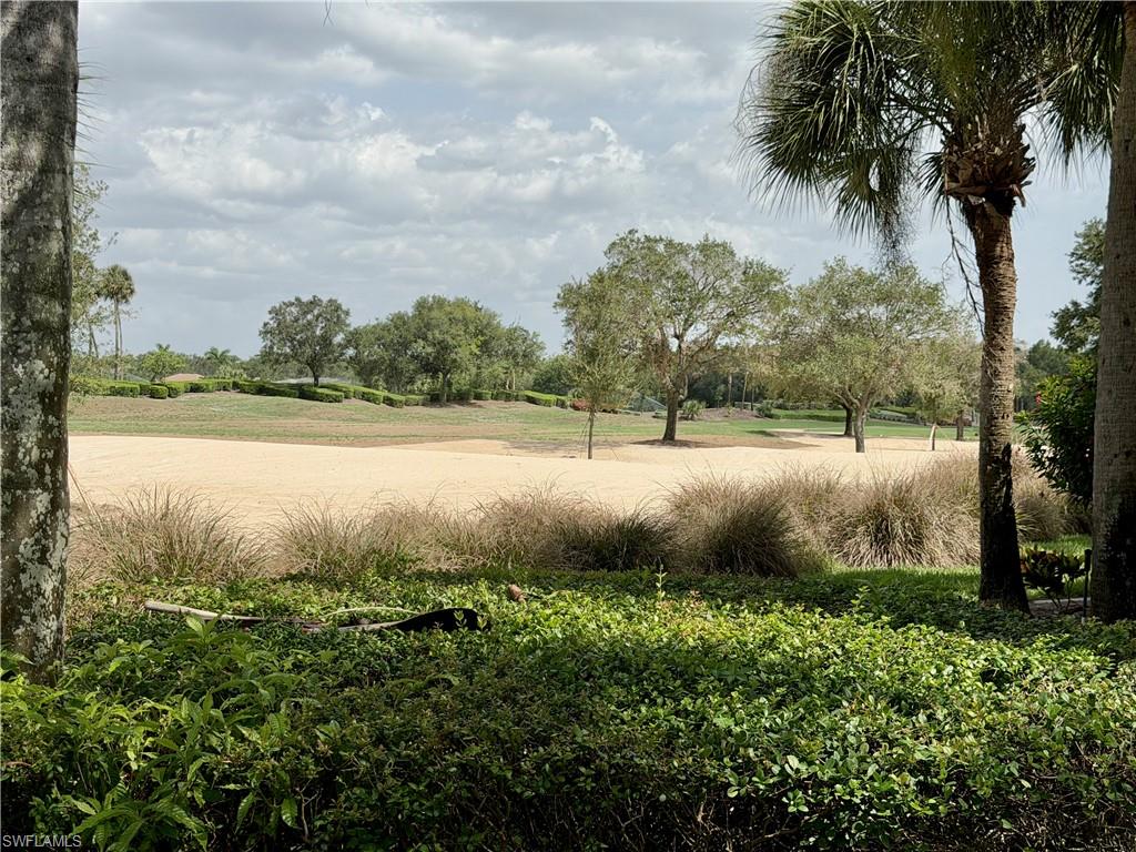 yard and golf course view