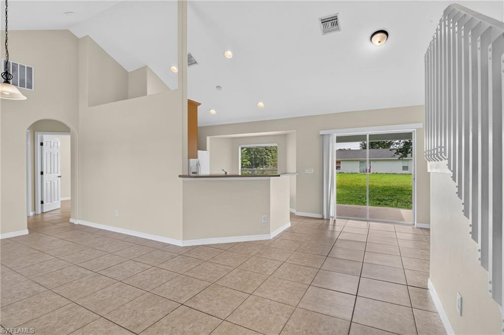 523 25th LN photo 6