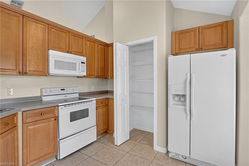 523 25th LN photo 7