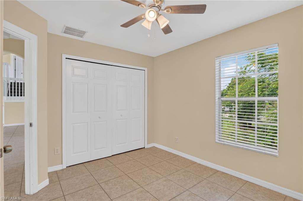 523 25th LN photo 24