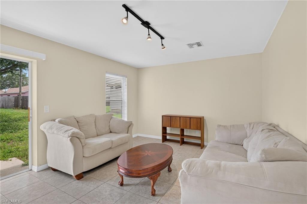 523 25th LN photo 14