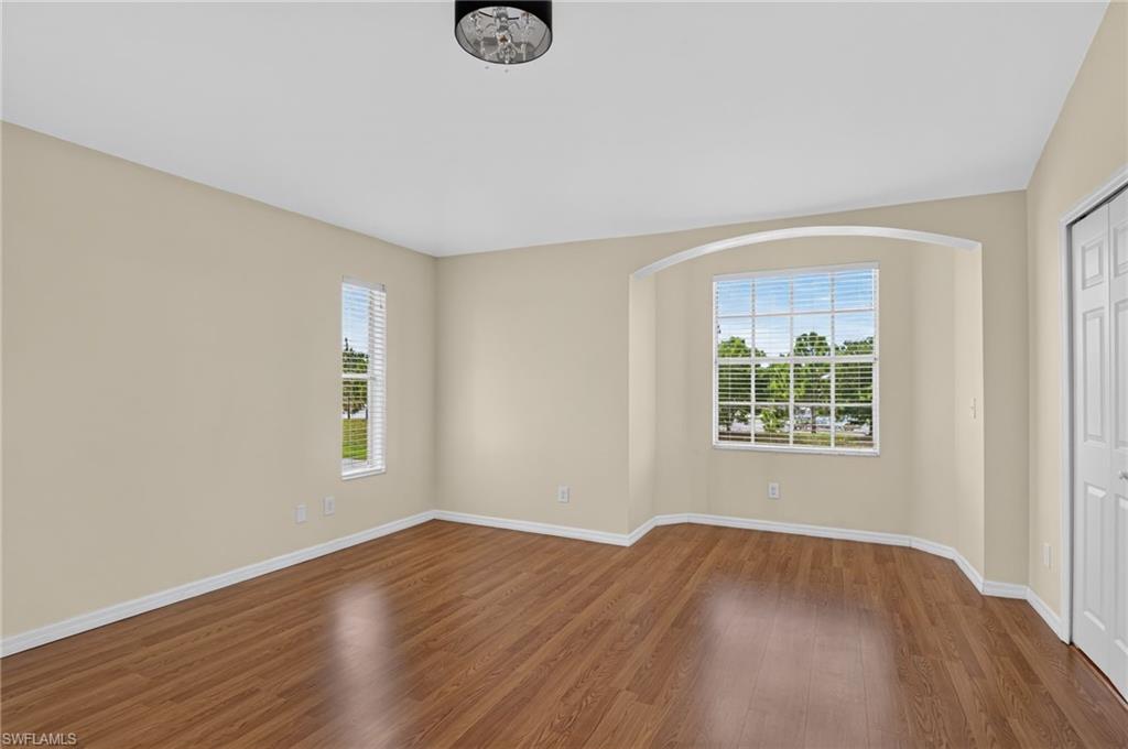 523 25th LN photo 18