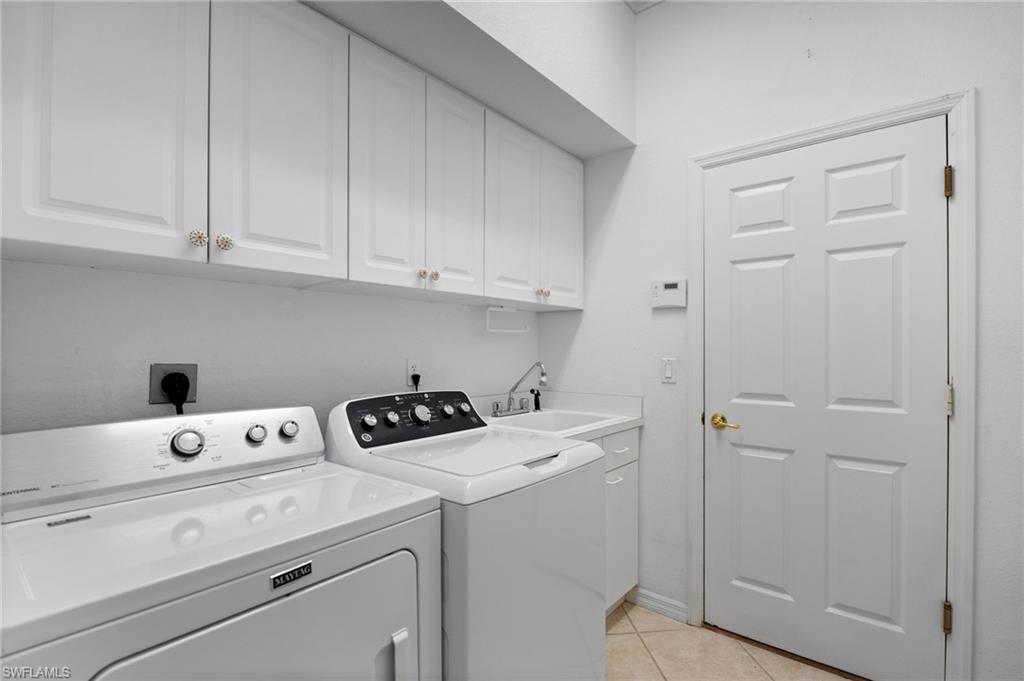 3840 Jungle Plum DR E photo 31