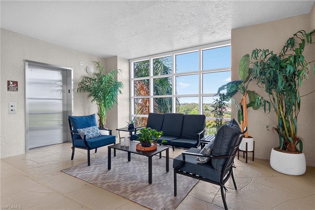 4th floor lobby where you can socialize with your neighbors and watch the sunset.
