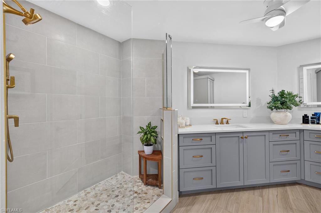 15210 Portside DR 402 photo 18