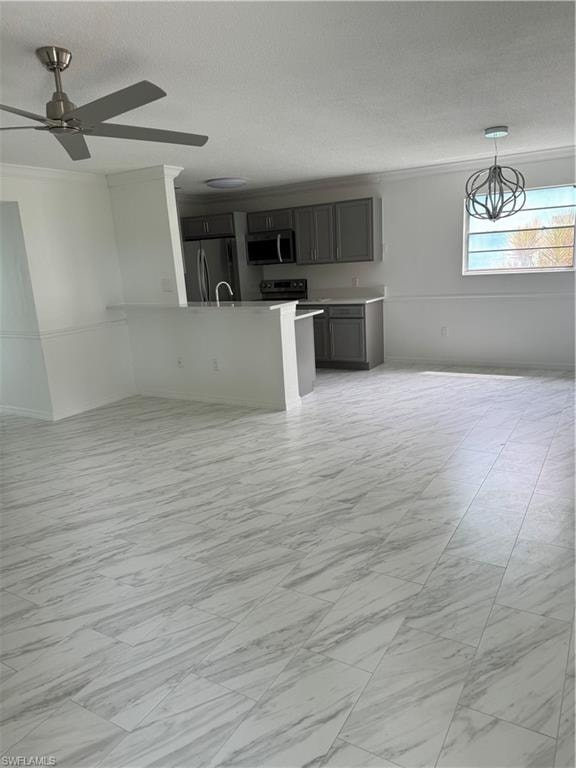 3225 E Riverside DR 54E
