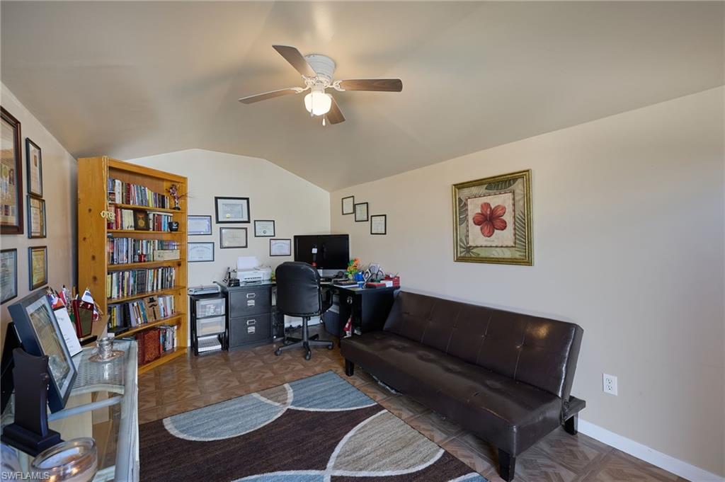 Vaulted ceiling with a ceiling fan light fixture